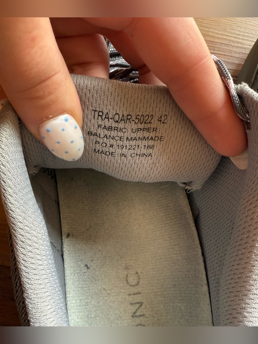Grey Vionic sneakers - Picture 4 of 5